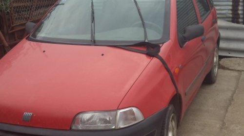 Faruri Fiat Punto din 1997