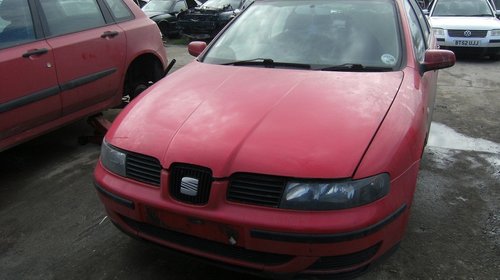 Faruri seat leon din 2003