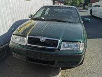 Faruri Skoda Octavia 1 an 2003