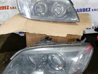 Faruri stanga/dreapta Chevrolet Captiva 2008 2009