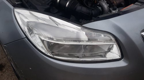 Faruri stopuri opel insignia