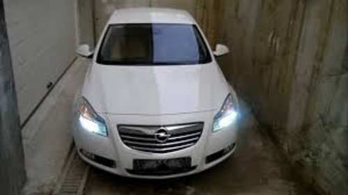 Fata complet Opel Insignia 2010 XENON