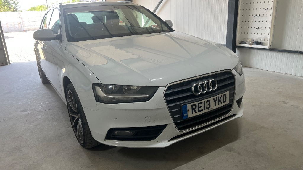 Fata completa / bot complet Audi A4 B8.5