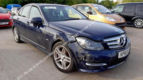 Fata completa CU DEFECT. FARURI CU XENON Mercedes-Benz C-Class W204/S204/C204 [facelift] [2011 - 2015] Sedan 4-usi C220  CDi BlueEfficiency 7G-Tronic Plus (170 hp)