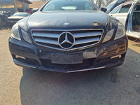 Fata Completa Mercedes E-Class W207 An 2009