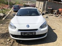 Fata completa Renault Fluence 2012