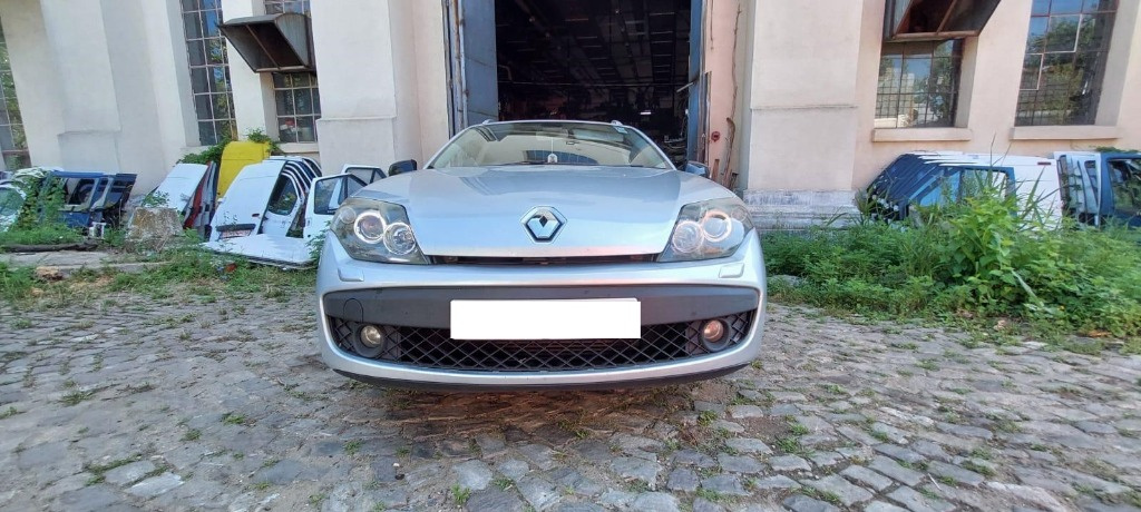 Fata completa Renault Laguna 3 GT 2.0 DC
