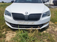 Fata completa Skoda Superb 3 bi-xenon alba bot complet