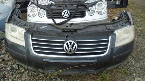 Fata completa Volkswagen Passat din 2001 vola