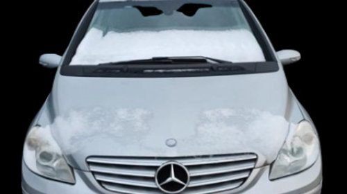 Fata usa fata stanga Mercedes-Benz B-Class W2