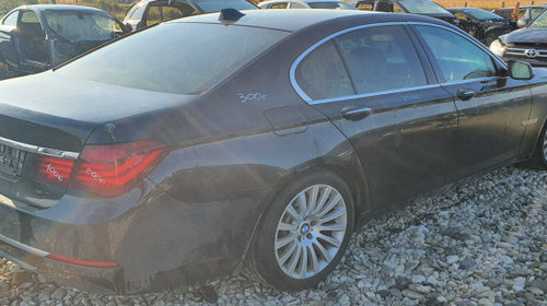 Fata usa spate dreapta BMW Seria 7 F01/F02 [facelift] [2012 - 2015] Sedan 730d Steptronic (258 hp)