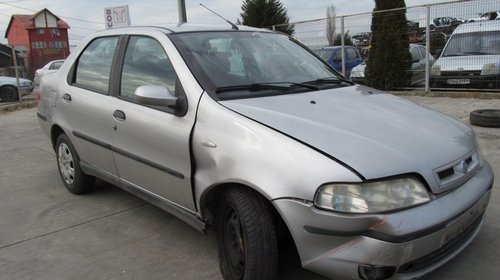 Fiat Albea din 2004