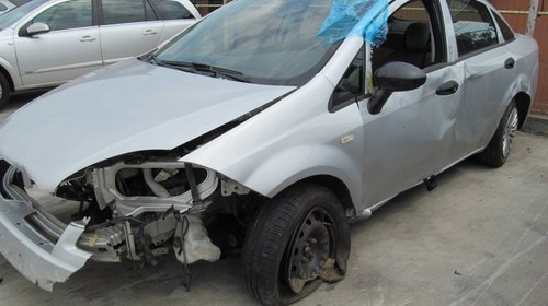 Fiat Linea din 2011