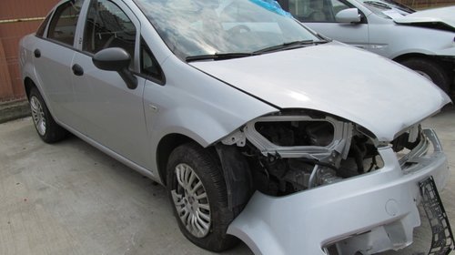 Fiat Linea din 2011