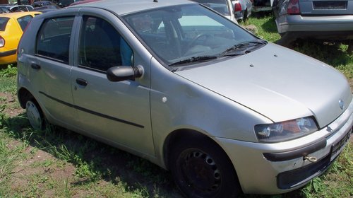Fiat Punto, an 2002, 1.2 Benzina pentru dezme