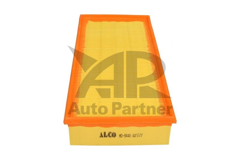 Filtru aer VOLVO V40 combi (VW) - Cod intern: W20308597 - LIVRARE DIN STOC in 24 ore!!!