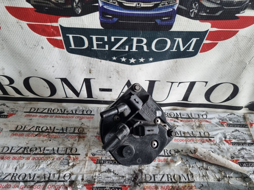 Filtru combustibil Mazda 3 1.6 MZR CD 109cp cod piesa : AV6Q9155AA