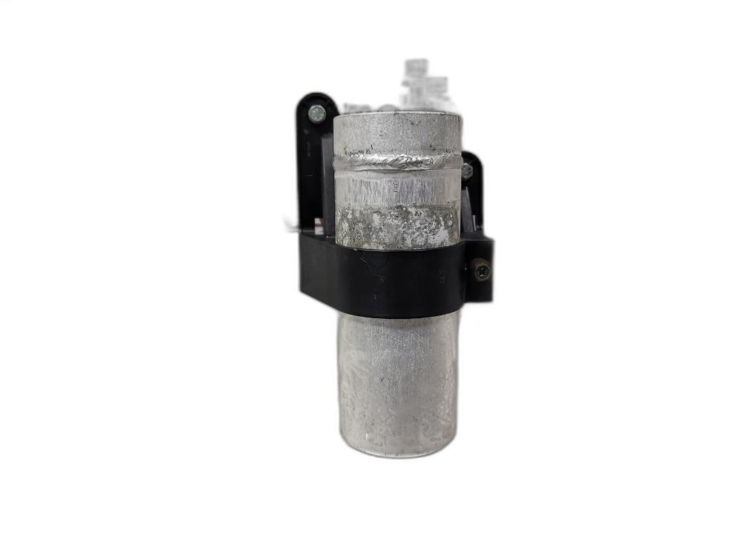 Filtru deshidrator Audi A4 B6 (8E2) Sedan 2002 2.0 I OEM 8E0820193C