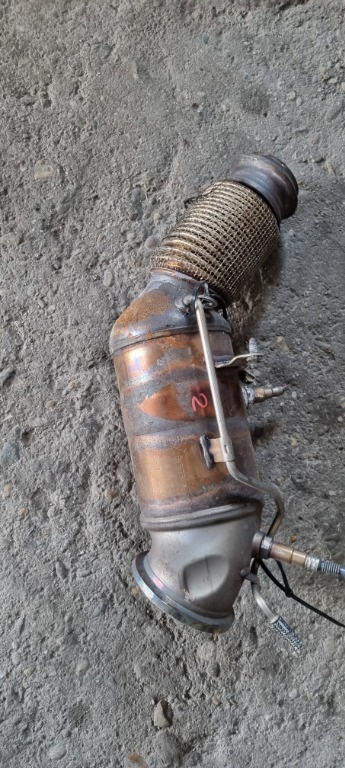 Filtru particule dpf catalizator BMW G20 G21 G30 G31 cod 8638227 B48