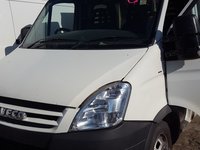 Foi arc Iveco Daily pe 7 foi