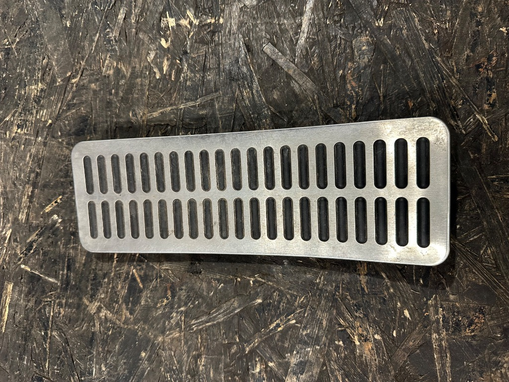 Footrest Volkswagen Phaeton Facelift 2010-2015 (suport picior stanga) - imagine 1