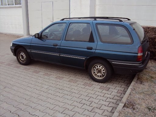 Ford Escort 1995, motor 1.8 Benzina, 85 KW