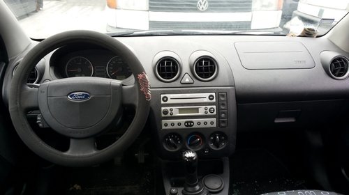 Ford Fiesta V an 2003 - 2005 1.4tdci