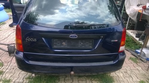 Ford focus 1.8 tdci 115 cp an 2003 dezmembrez