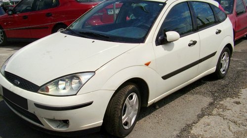 Ford Focus 1.8 TDDi 66 kW / 90 CP, hatchback,