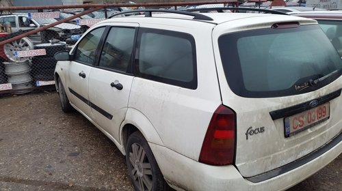 Ford Focus an 2001