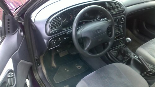 Ford Mondeo, an 1995, 1.6 Benzina