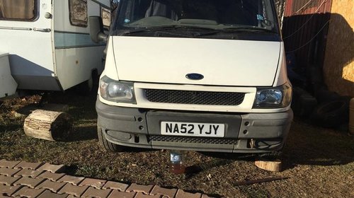 Ford Transit 2,4 diesel an 2004 la dezmembrat