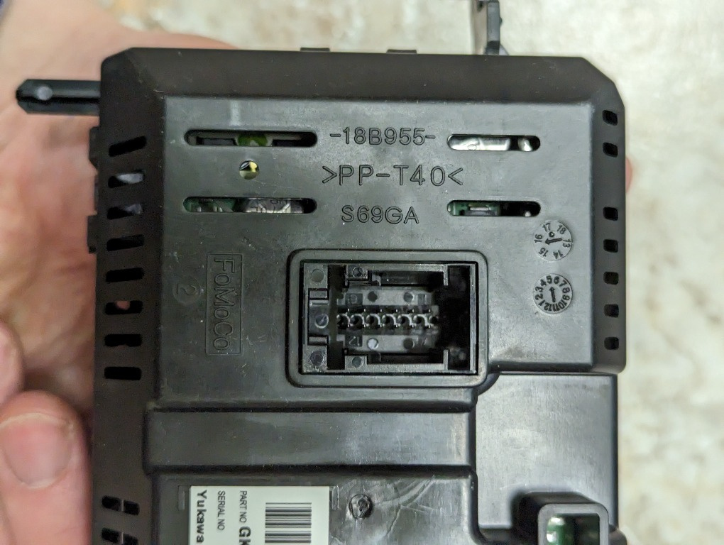 Ford Transit Mk8 COD: GK2T-18B955-GC LCD