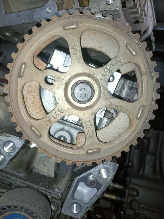 Fulie Ax Came Ford Fiesta 1.4 Tdci COD : 9640473080