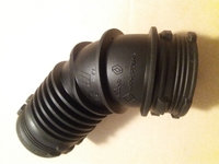 Furtun aer Renault Megane 4 165758222R .Nou si original Renault.