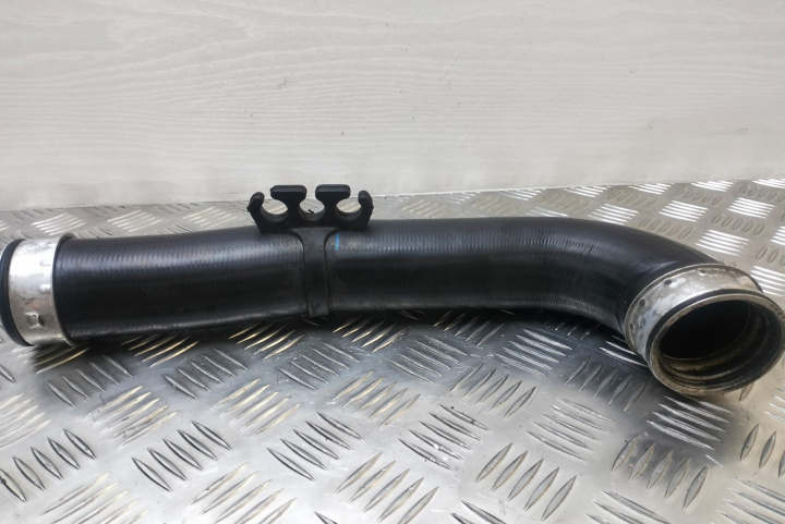 Furtun Intercooler cod 1K0 145 838 C 1K0