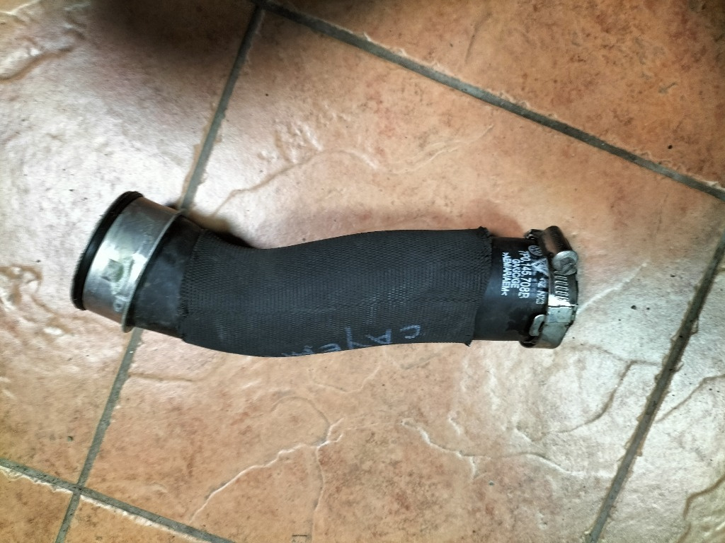 Furtun intercooler partea dreaptă PORSCHE CAYENNE