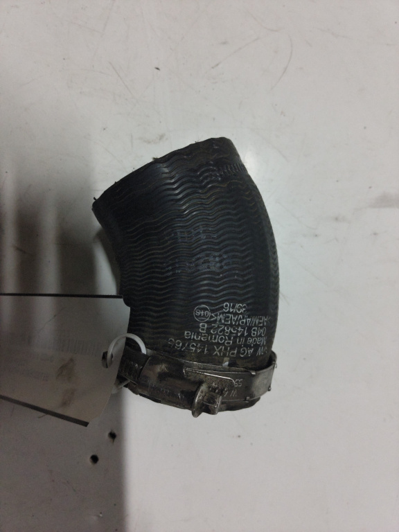 Furtun intercooler Skoda Fabia an 2014 CUS cod piesa 04B145822J