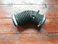 Furtun intercooler turbo Renault Clio 4 Hatchback 1.5 dCi 90 cai cod 165758885R an 2012 2013 2014 2015