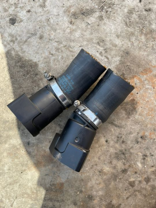 Furtun Turbo Cu Flansa Prindere / Volkswagen / Skoda / Seat 6R0145828A / 1.2 / 1.6 TDI