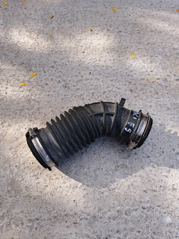 Furtun turbo Renault Megane 3 1.5 DCI cod 165750686r an 2013 - 2020