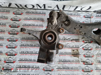 Fuzeta cu rulment dreapta fata Ford Focus Mk2 2.0 TDCi cod piesa : 3M51-3K170-BF