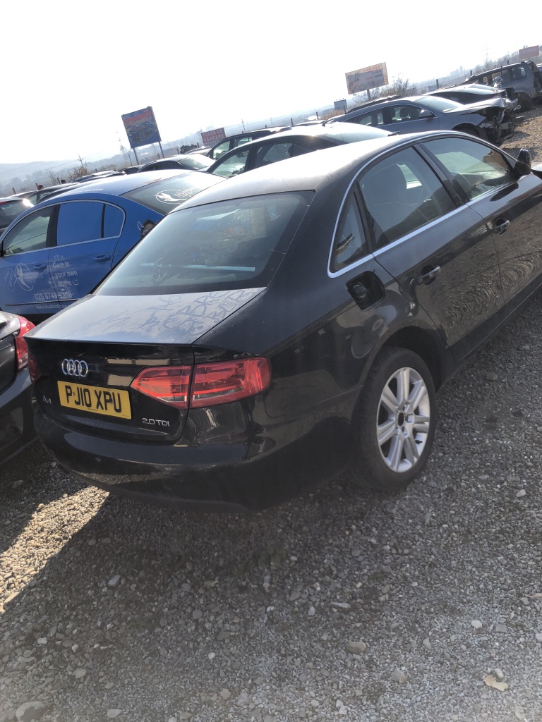 Fuzeta dreapta fata Audi A4 8W 2010 Hatchback 2.0 