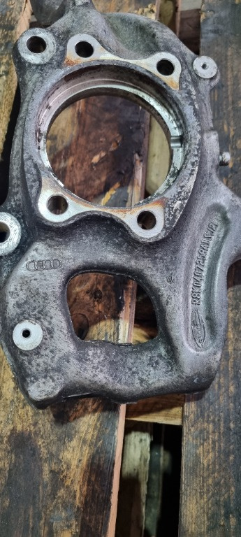 Fuzeta dreapta fata Audi A4, A5, A6, A7,