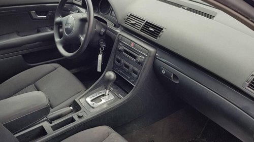 Fuzeta dreapta fata Audi A4 B6 2004 Break 1,9 TDI