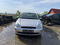 Fuzeta dreapta fata Ford Focus 2001 hatchback 1,6 benzina