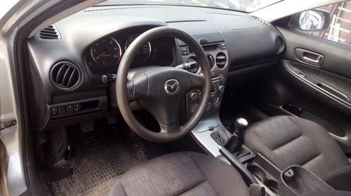 Fuzeta dreapta fata Mazda 6 2004 hatchback 2,0 diesel