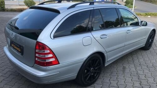 Fuzeta dreapta fata Mercedes C-Class S203 2005 Combi / Break 1.8 i