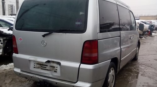 Fuzeta dreapta fata Mercedes VITO 2001 Bus 2.2 CDI