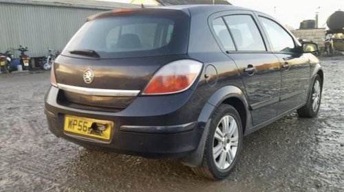 Fuzeta dreapta fata Opel Astra H 2004 Hatchback 1.4